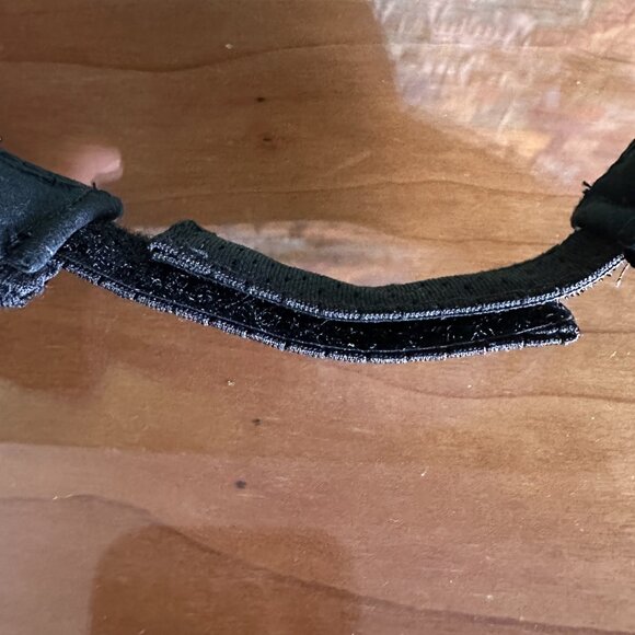 RISD (Rhode Island School of Design) Visor - Picture 5 of 5